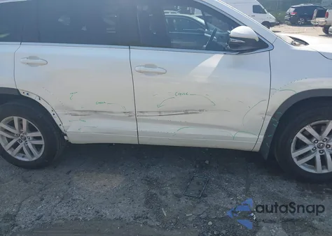 2016 Toyota Highlander Le V6 from USA, damaged, VIN 5TDBKRFH8GS281511